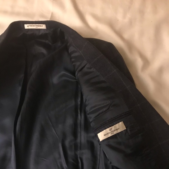 Hickey Freeman Ltd.Mens wool Coat